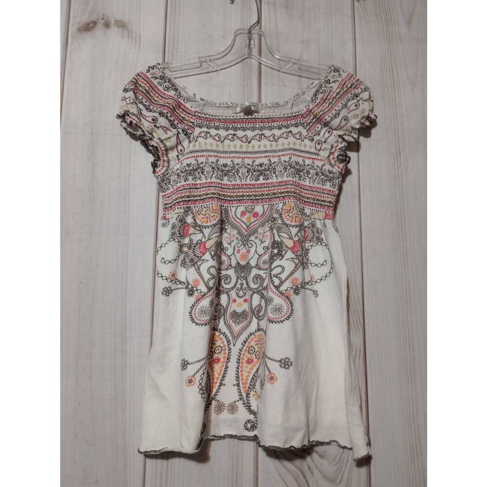 Dressbarn Shirt Ladies Small Cream Brown Boho Paisley Capped Sleeve